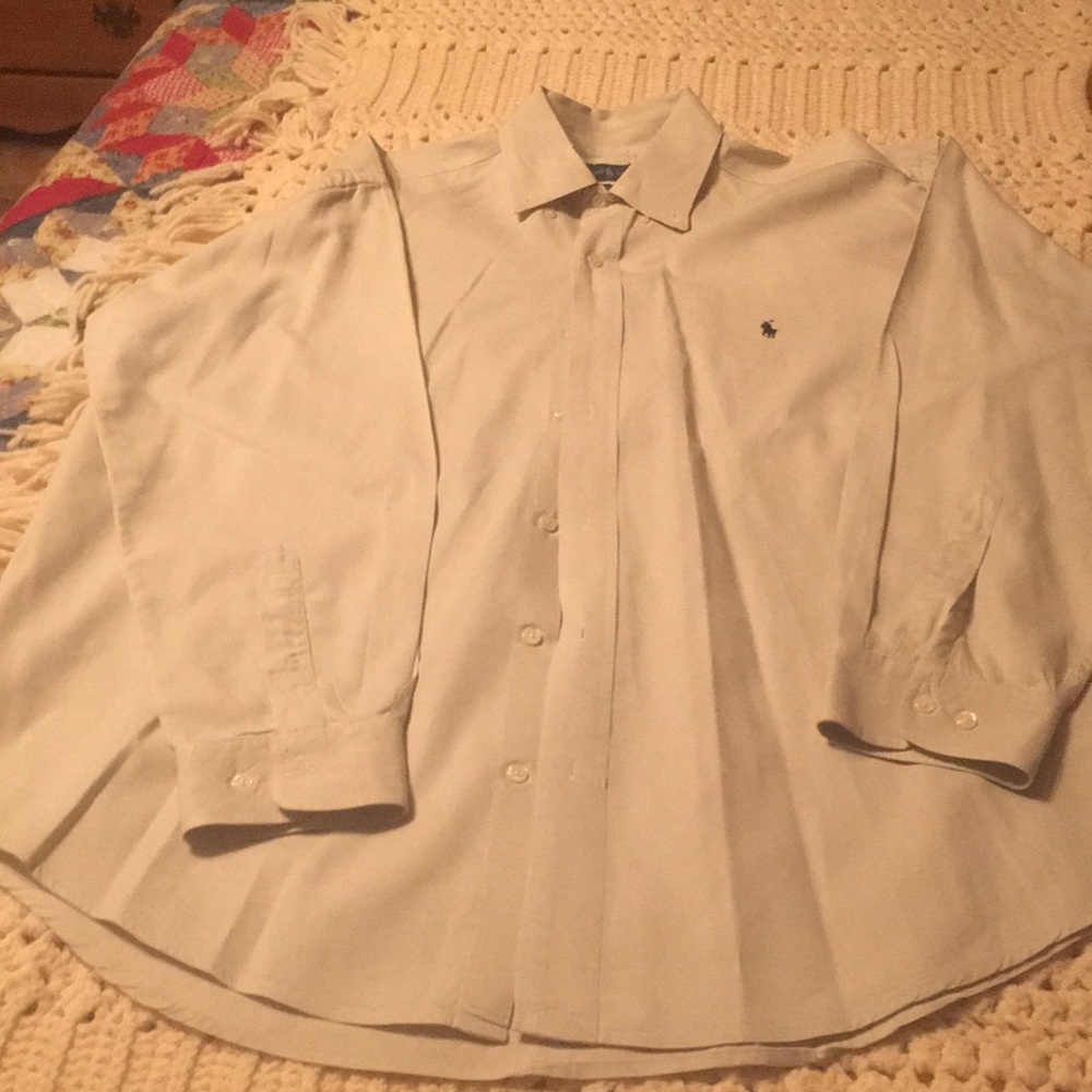 Ralph Lauren long sleeve shirt. Smoke free home